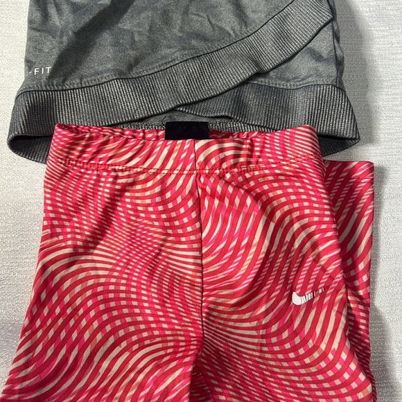 4/$15 Nike Tracksuit Kids 18 m  dri fit - Picture 4 of 4